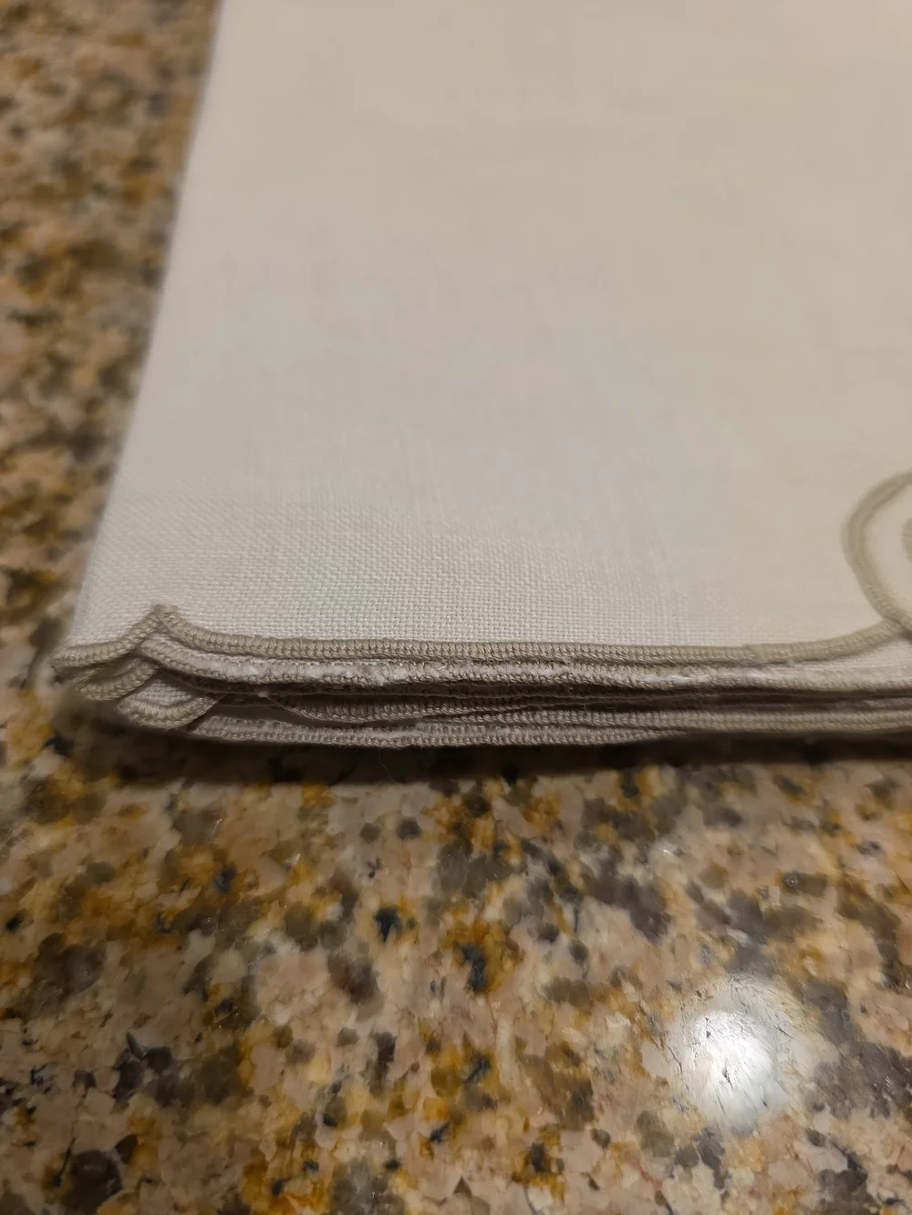 Vintage Cream Colored Table Napkins With Embroidered Cut Out Corners Set Of 4